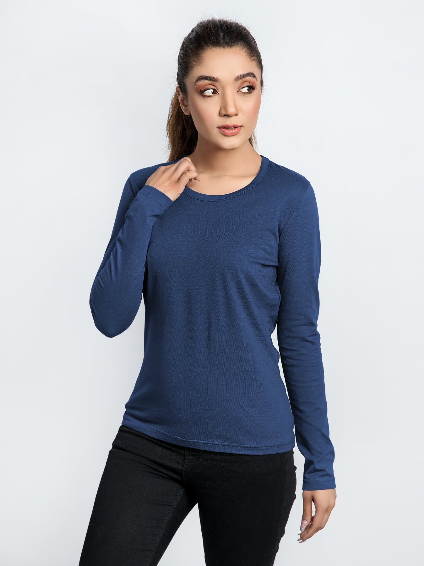 Women Crew Neck Long Sleeve Tee